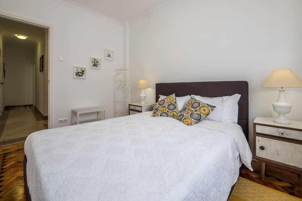 Apart Lisboa Confortavel 2 Quartos Com Terraco Odivelas  Bagian luar foto